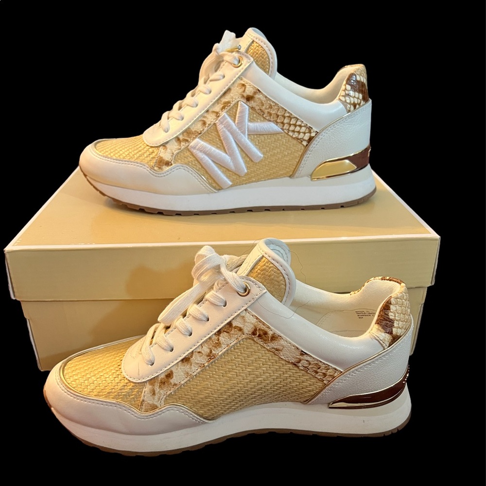 Michael Khors women’s sneakers- comes with box